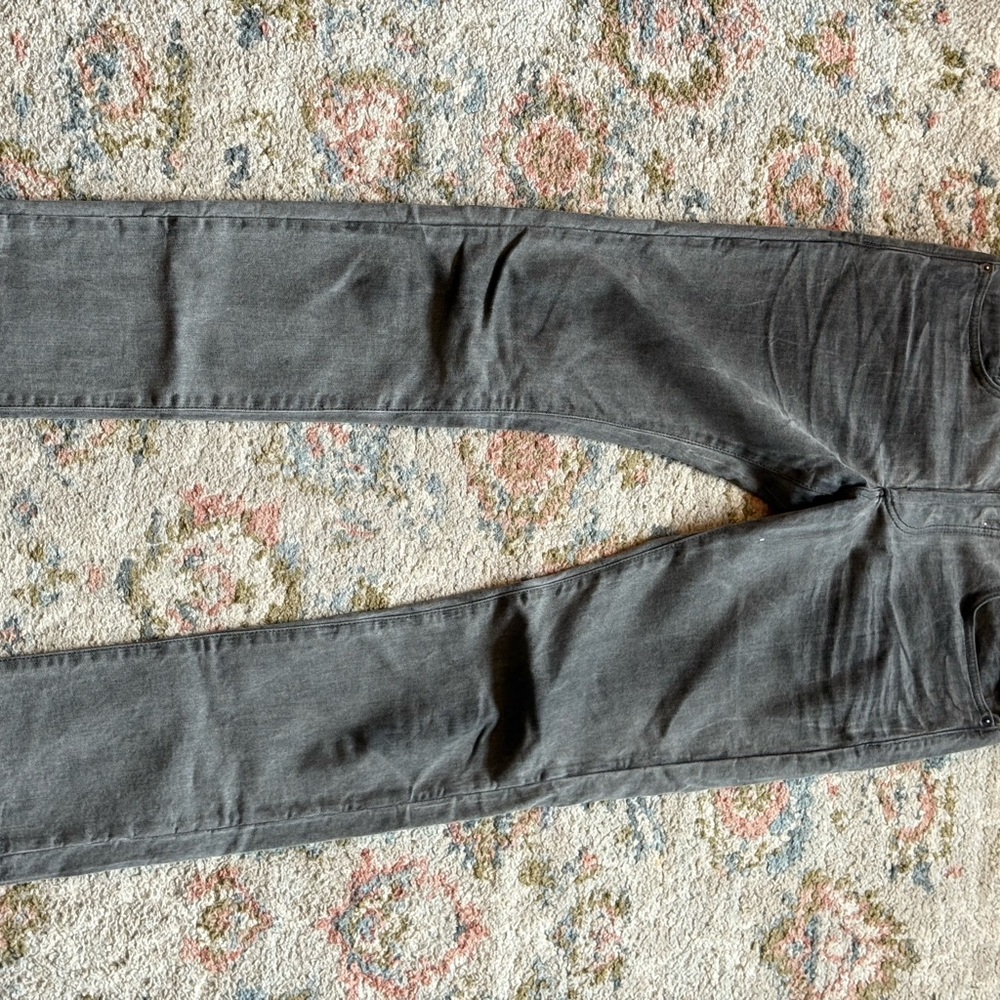Stylish Men's Slim Fit Charcoal Jeans
